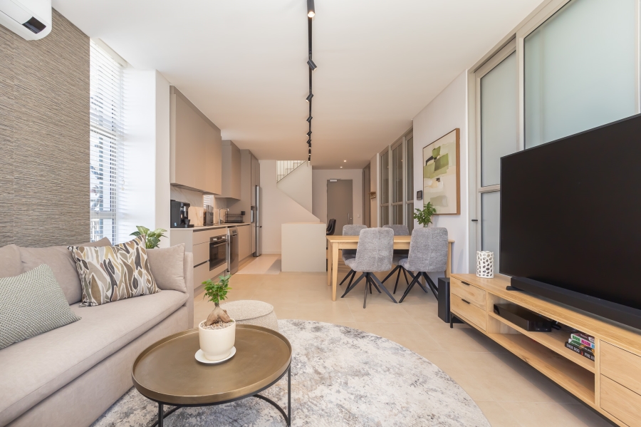 To Let 3 Bedroom Property for Rent in Green Point Western Cape